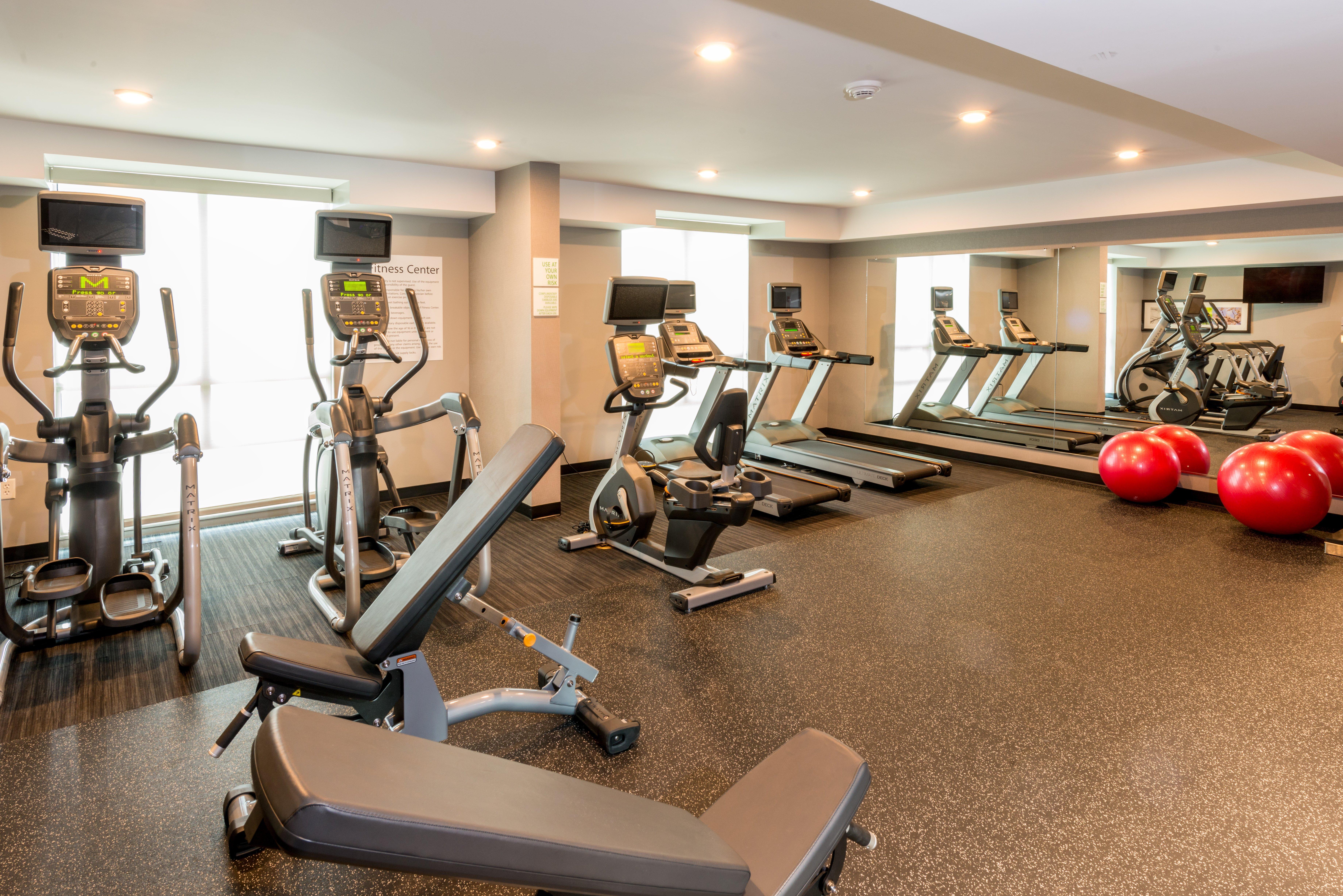 Holiday Inn Lexington - Hamburg By Ihg Bagian luar foto